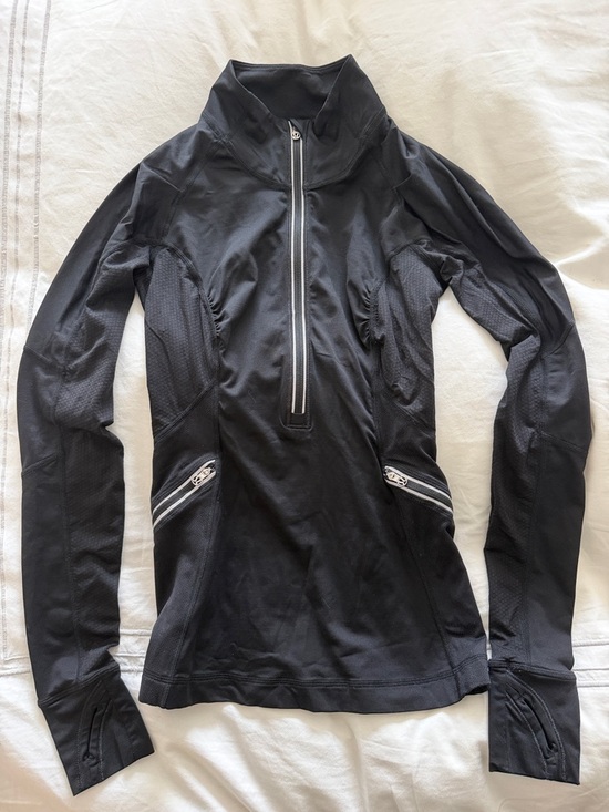 lululemon athletica Jackets & Blazers - lululemon athletica Black Quarter-Zip Performance Top